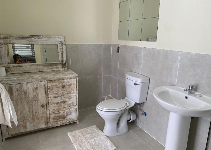 Lime Court Two Apartment Pretoria Ngoại thất bức ảnh